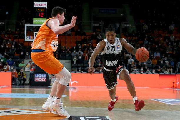 他又能够通 他又能够通