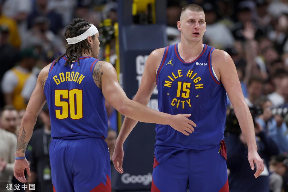 他在比赛中 他在比赛中